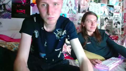 Snapshot of oscar_wildy chatting on October 19, 8:13 pm Oscar online show from October 19, 8:13 pm