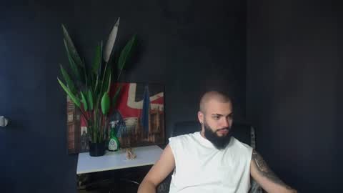 OscarWills online show from June 17, 4:28 am