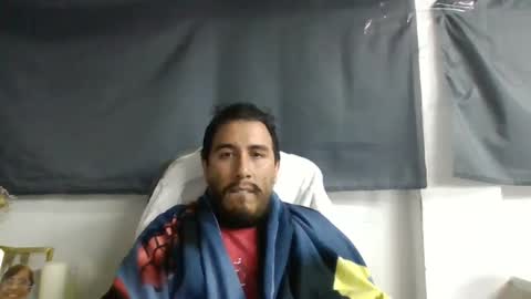 Snapshot of oscaryn_martell chatting on October 1, 1:59 am oscaryn_martell online show from October 1, 1:59 am