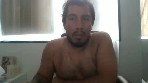Snapshot of oscaryn_martell chatting on February 2, 2:02 pm oscaryn_martell online show from February 2, 2:02 pm