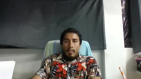 Snapshot of oscaryn_martell chatting on February 19, 1:18 am oscaryn_martell online show from February 19, 1:18 am