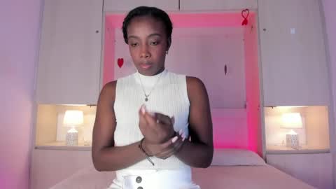 oshun_444 online show from April 21, 12:34 pm
