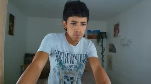 ostin 18hot online show from July 29, 9:37 pm