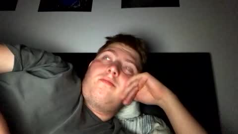 outflayd online show from November 5, 12:12 am