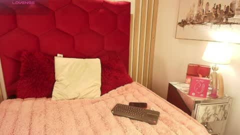 Owen online show from April 3, 4:19 am