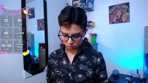 Owen  Independent model  online show from March 26, 9:14 am