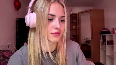 Eva online show from March 5, 10:46 am