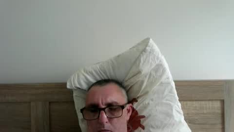 Brian online show from January 17, 1:37 am