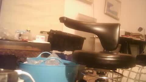 ozzispandex online show from March 22, 12:42 pm