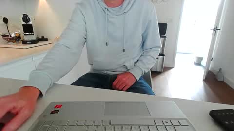 pablo19692017 online show from March 16, 10:08 am