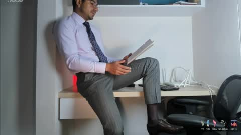 pablo rincon95 online show from April 7, 1:46 pm