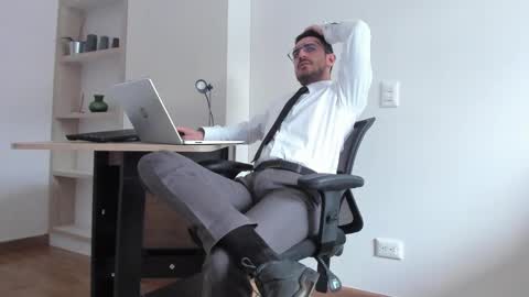 pablo rincon95 online show from February 12, 5:05 pm