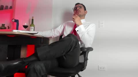 pablo rincon95 online show from February 14, 5:14 pm