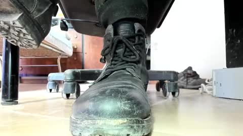 Pablo Meness online show from March 22, 9:24 am