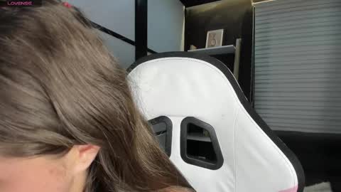 Paige online show from February 20, 8:58 pm