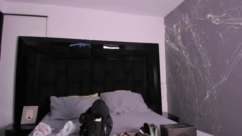 Paige online show from February 22, 4:40 am