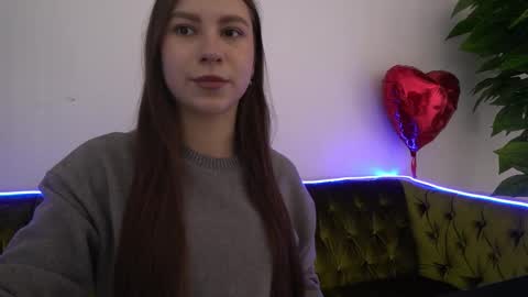 Paige online show from February 19, 6:44 am