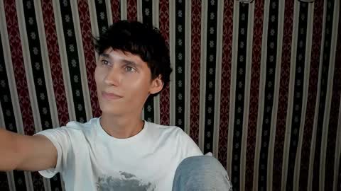 Alexander Grigori online show from November 13, 3:31 am