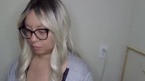 Paislee Haze online show from February 24, 10:40 am