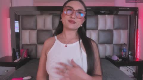 palmer_summer online show from March 27, 11:06 pm