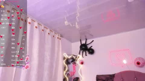 Snapshot of palmerfox_tay chatting on October 18, 5:00 am palmerfox_tay online show from October 18, 5:00 am