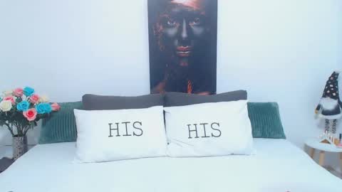 PAMEL ISSY online show from January 31, 8:22 am