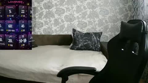 Snapshot of pamela_passion chatting on February 18, 11:33 am pamela_passion online show from February 18, 11:33 am