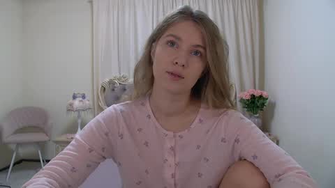 Pamela Blair online show from March 25, 6:09 am