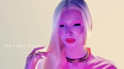 Pamelamy online show from October 6, 8:15 pm