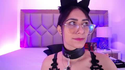 Pamela Ponce online show from December 17, 1:40 pm