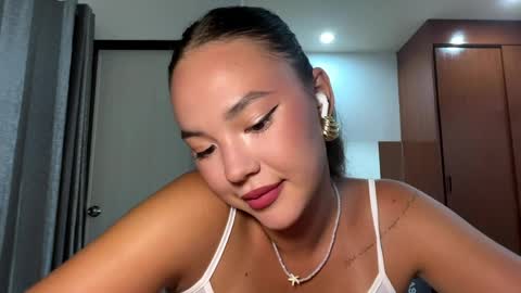 Kamila online show from April 2, 2:02 pm