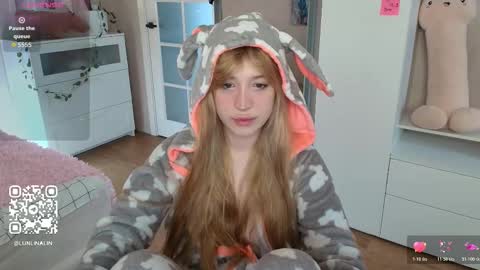 Lina online show from February 10, 3:42 am