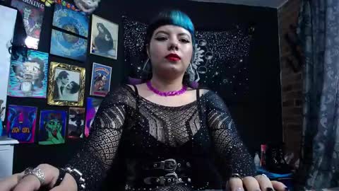       online show from February 11, 6:01 pm