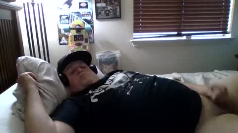 panos online show from March 8, 3:02 pm