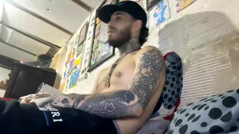 panthers_room online show from February 25, 9:58 pm