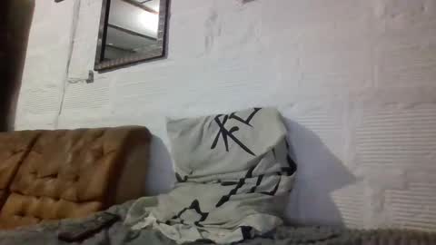 panthers_room online show from December 18, 7:03 am