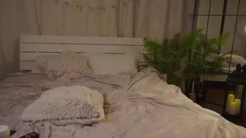 Kristina Kriss online show from September 9, 8:42 pm