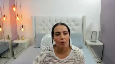 Paola online show from October 28, 6:42 pm