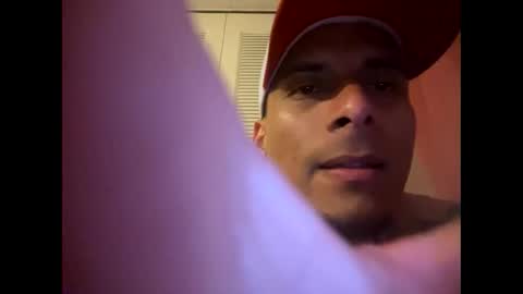 papasitoric0 online show from March 6, 6:34 am