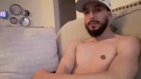 papicubano_guapo23cm online show from March 2, 7:15 am