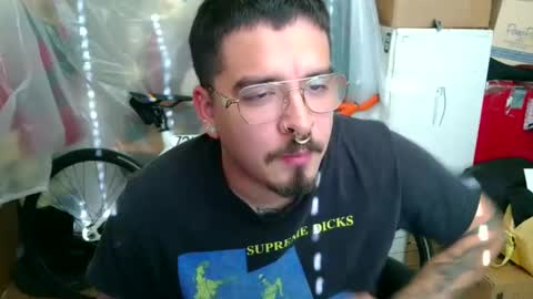 Papi  Chonchies online show from September 30, 11:15 pm