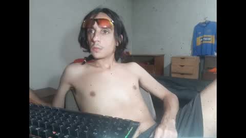 Lau online show from December 20, 4:31 am