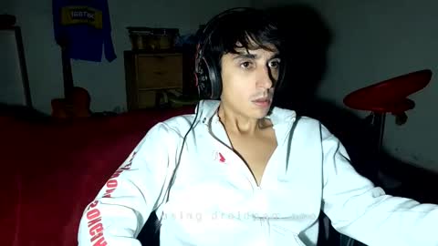 Lau online show from March 3, 9:44 am