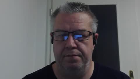 para3214 online show from December 14, 2:01 pm