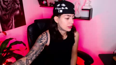 Paris D angelo online show from April 21, 2:26 am