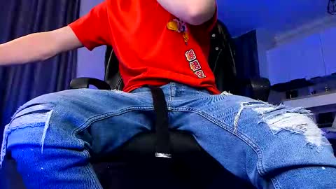 Paris online show from March 11, 10:02 pm