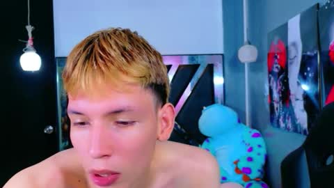 park_jimin1 online show from November 17, 3:58 pm