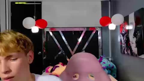 park_jimin1 online show from September 22, 6:34 pm