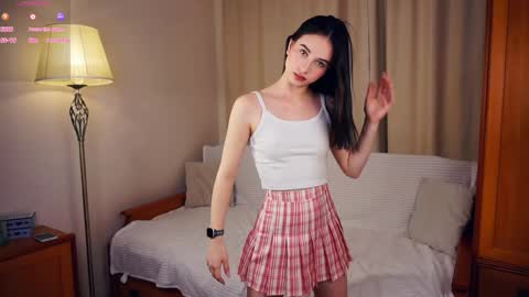 We are Ameliaday and Sofianight Welcome to my room Lovense is active   PVT IS OPEN  online show from January 10, 6:20 am
