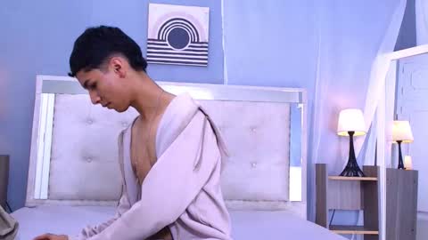 patt_morris online show from January 10, 6:24 pm